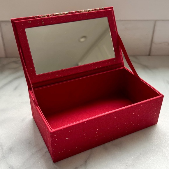 Dior Mirrored Magnetic Box - Picture 5 of 13